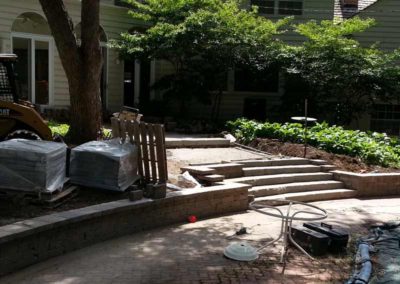 custom-cut-stone-retaining-wall-003