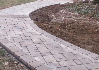 paved-stone-front-entry-landscaping-001