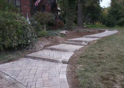 paved-stone-front-entry-landscaping-004