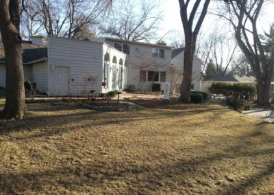 stone-paved-patio-retaining-wall-before-006